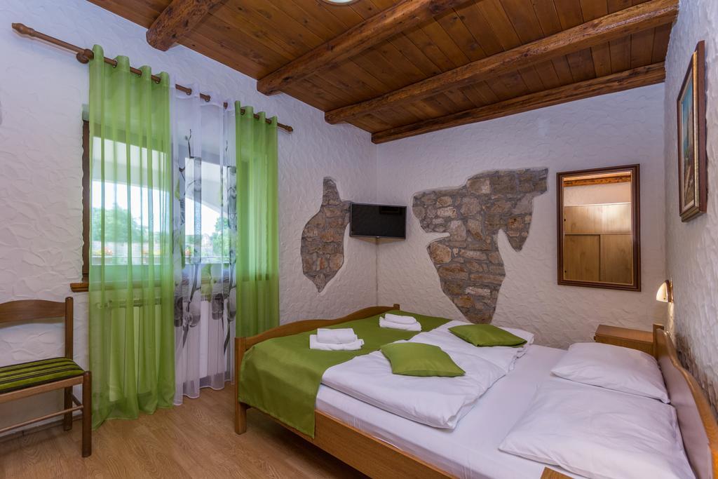 Bed & Breakfast Daniela Veleniki Exterior foto