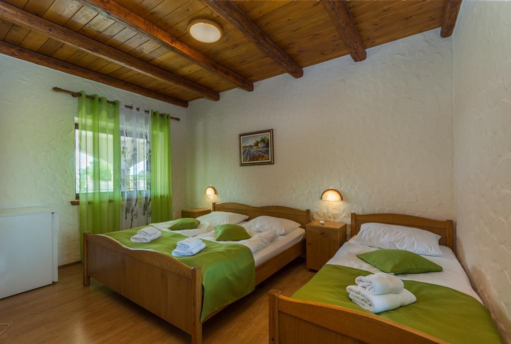 Bed & Breakfast Daniela Veleniki Exterior foto