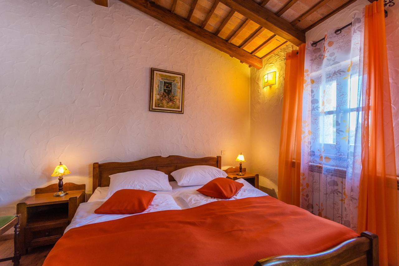 Bed & Breakfast Daniela Veleniki Exterior foto